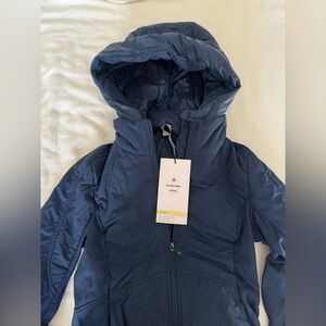 NWT Lululemon Club Blue Another Mile Jacket Size 6